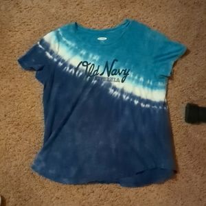 Old navy T-shirt